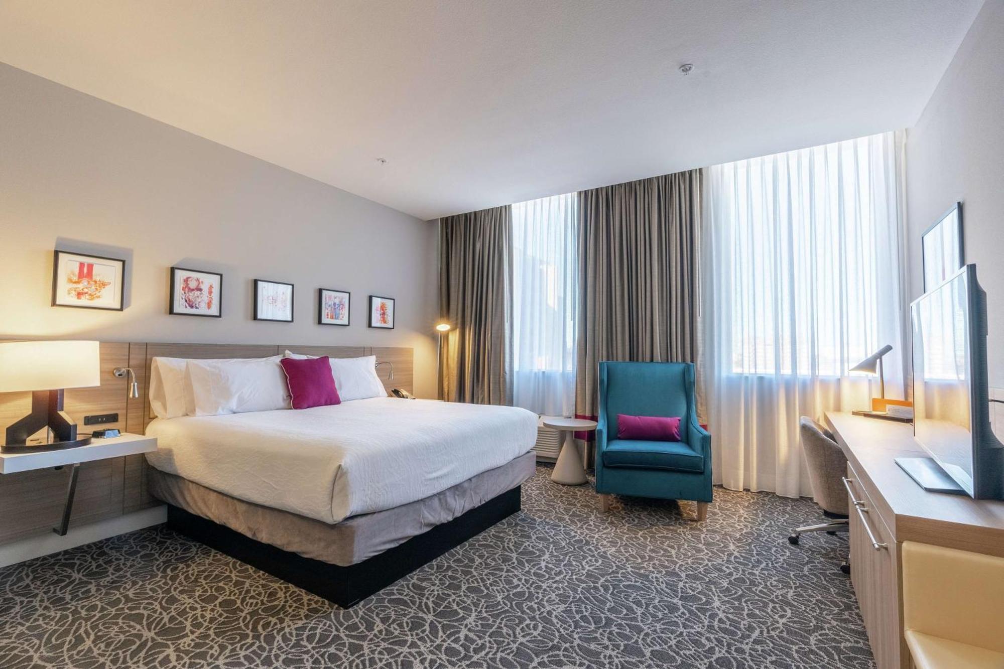 Hilton Garden Inn Wichita Downtown, Ks מראה חיצוני תמונה